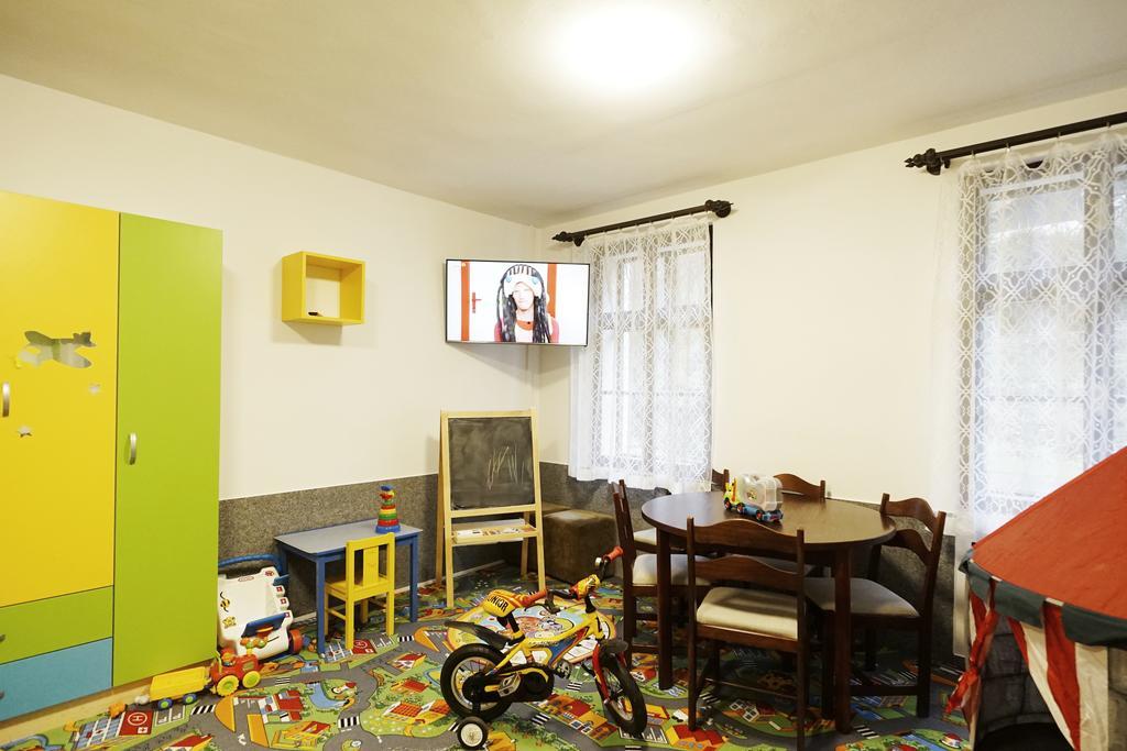 Penzion Family Svoboda nad Úpou Exterior foto